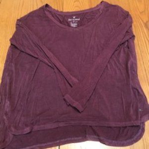 Long sleeve American Eagle shirt
